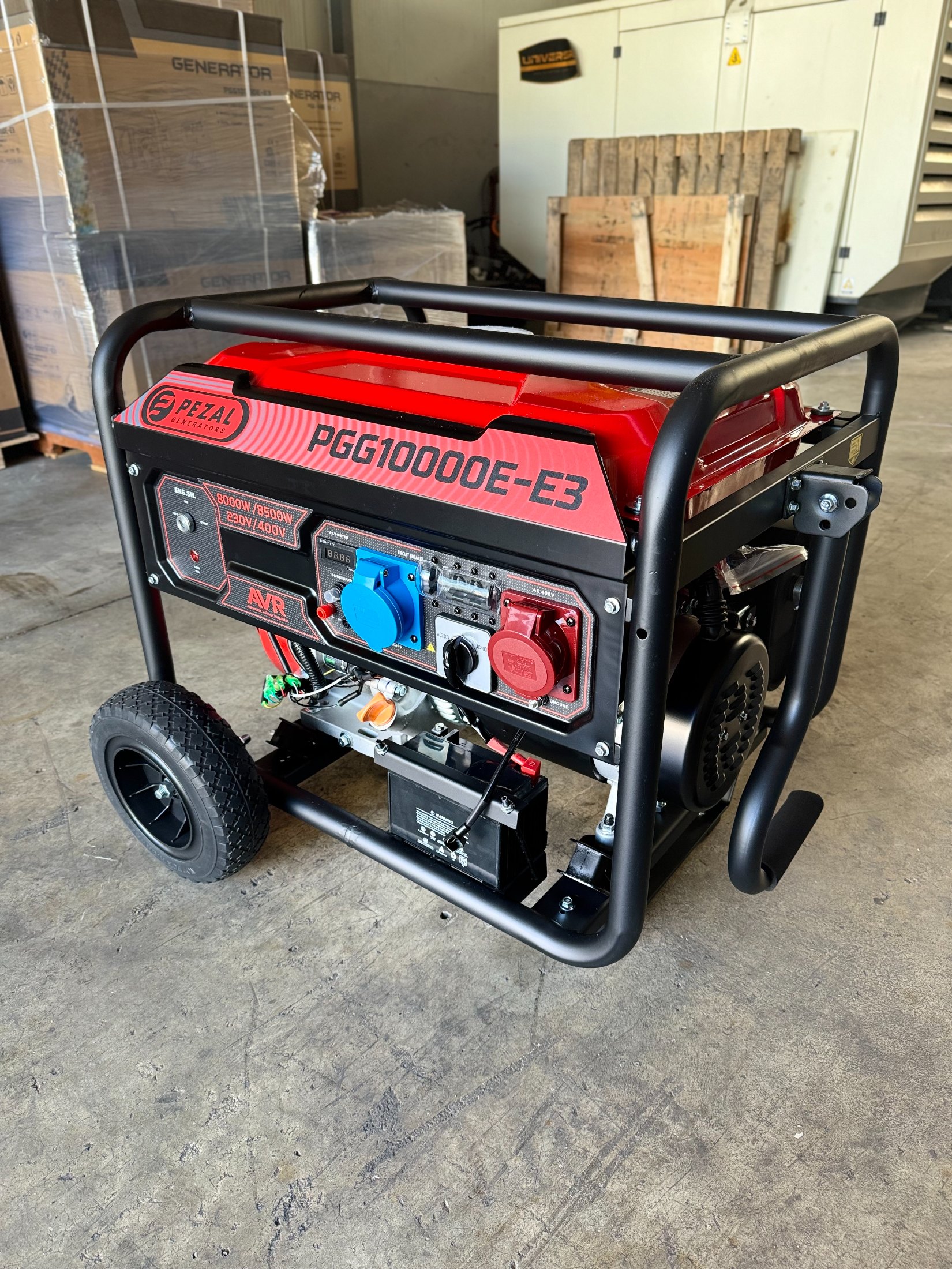 10kVA BENZİNLİ DUAL JENERATÖR.HEM220 GÜÇ HEMDE380 GÜÇ TEK MAKİNA Fotograf 2